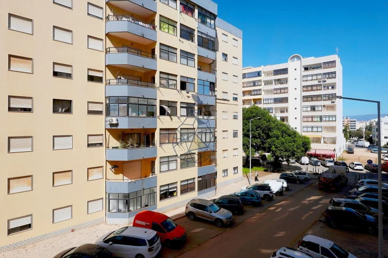 Apartamento T2 para Venda em Portimão Foto 19