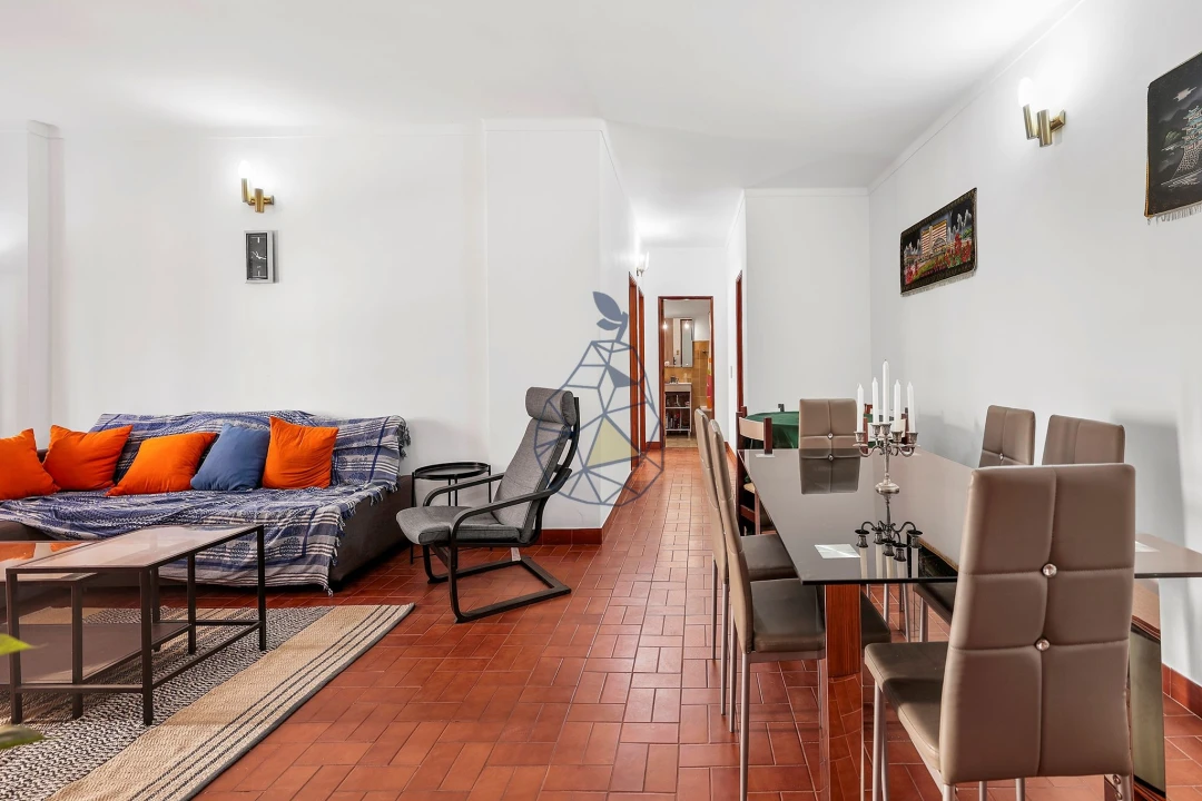 Apartamento T2 para Venda em Portimão Foto 14