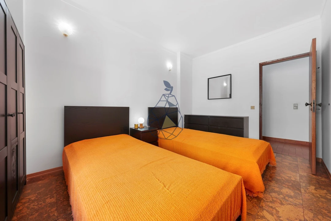 Apartamento T2 para Venda em Portimão Foto 27