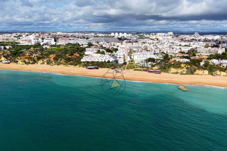 Apartamento T1 para Venda em Albufeira e Olhos de Água Foto 37