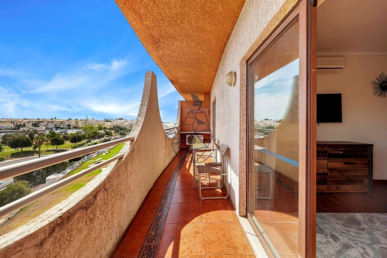Apartamento T1 para Venda em Albufeira e Olhos de Água Foto 9