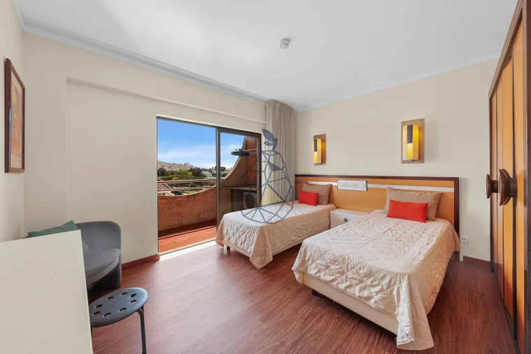 Apartamento T1 para Venda em Albufeira e Olhos de Água Foto 16