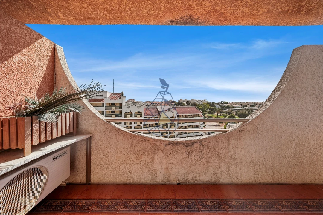 Apartamento T1 para Venda em Albufeira e Olhos de Água Foto 7