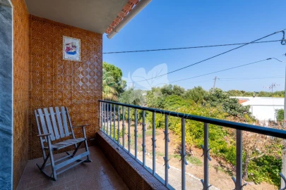 Moradia T4 para Venda em Olhão