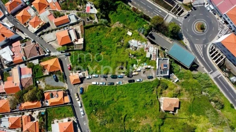 Terreno para Venda em Funchal (São Pedro)