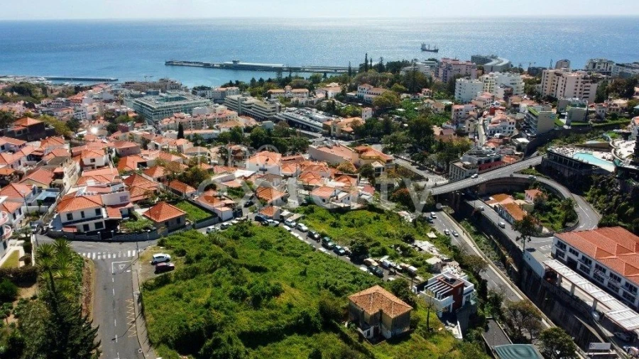 Terreno para Venda em Funchal (São Pedro) Foto 12