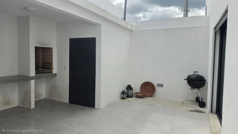 Moradia T3 para Venda em São Vicente Ferreira