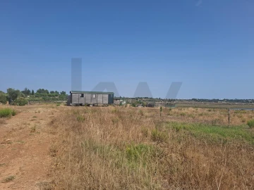 Terreno para Venda em Lagos (São Sebastião e Santa Maria)