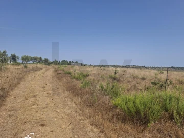 Terreno para Venda em Lagos (São Sebastião e Santa Maria)