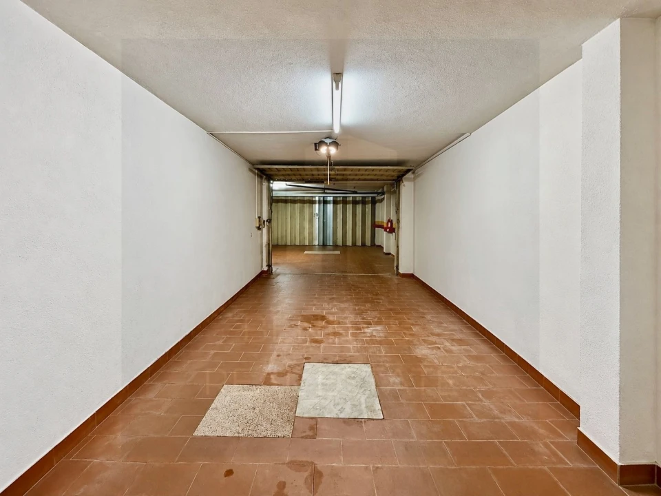 Apartamento T3 para Venda em Massamá e Monte Abraão Foto 38