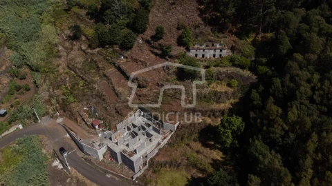 Moradia T3 para Venda em Caniço