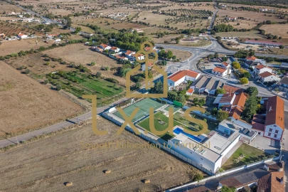 Moradia T4 para Venda em Vimieiro