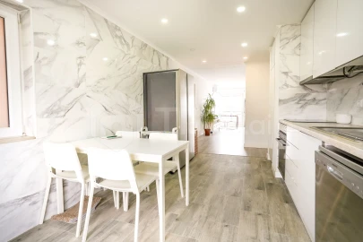 Apartamento T3 para Venda em Alcochete