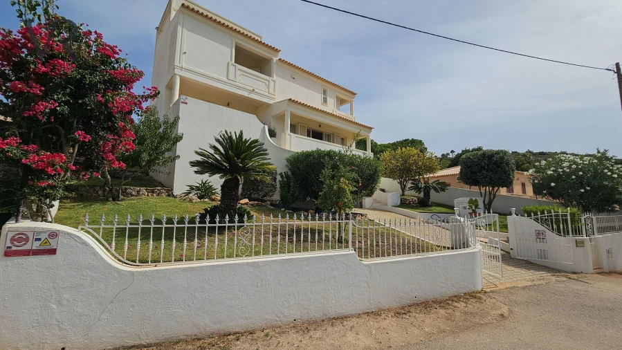 Moradia T3 para Venda em Silves Foto 35