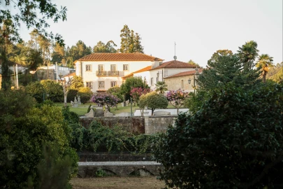 Quinta T8 para Venda em Manhente