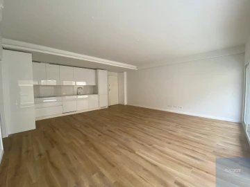 Apartamento T2 para Venda em Almada, Cova da Piedade, Pragal e Cacilhas