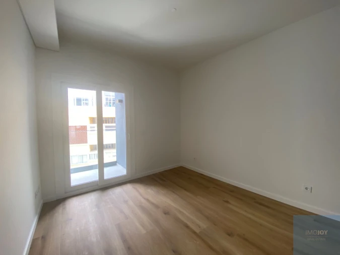 Apartamento T2 para Venda em Almada, Cova da Piedade, Pragal e Cacilhas Foto 6
