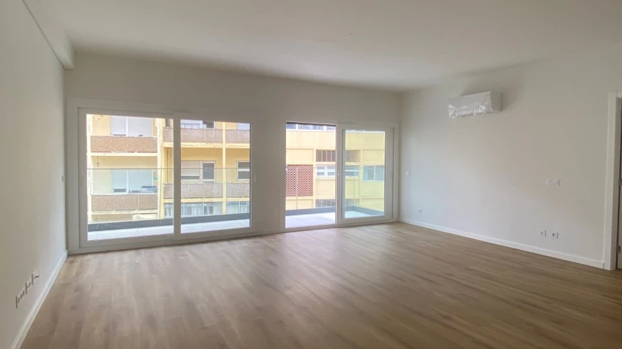 Apartamento T2 para Venda em Almada, Cova da Piedade, Pragal e Cacilhas