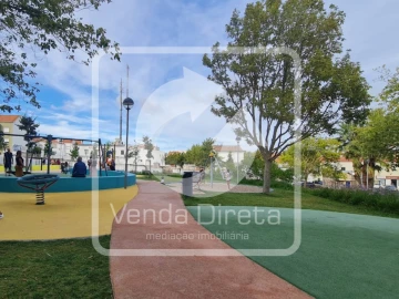 Moradia T3 para Venda em Alverca do Ribatejo e Sobralinho