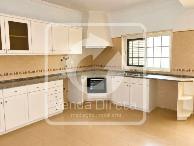 Moradia T3 para Venda em Alverca do Ribatejo e Sobralinho Foto 4