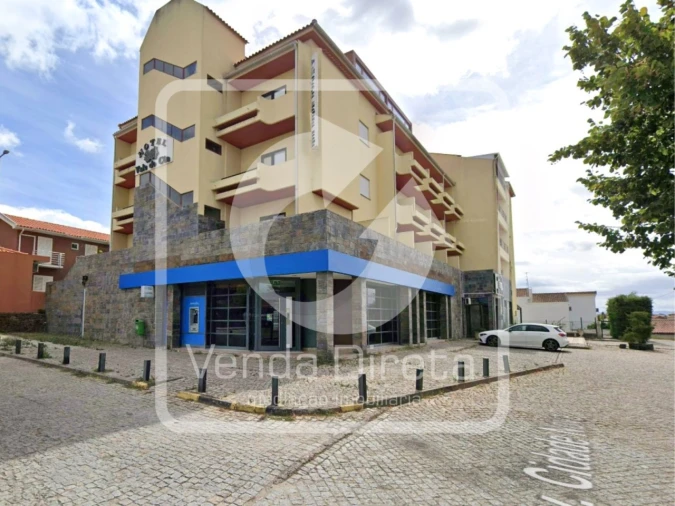 Loja para Venda em Vila Nova de Foz Côa Foto 2