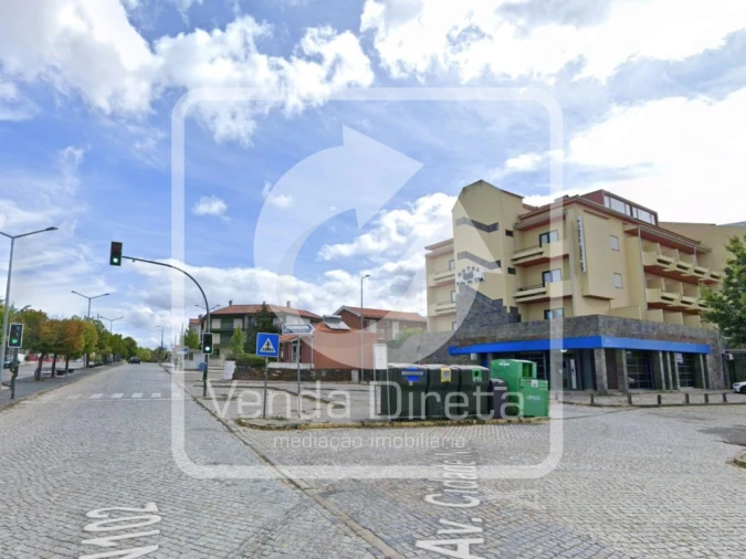 Loja para Venda em Vila Nova de Foz Côa Foto 10