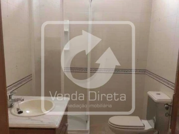 Moradia T4 para Venda em Alcanhões