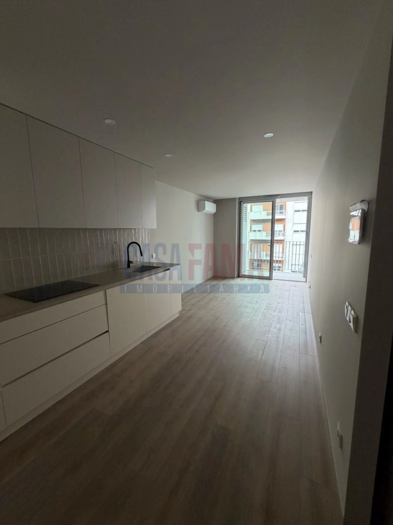 Apartamento T1 para Venda em São Vitor (Braga) Foto 4