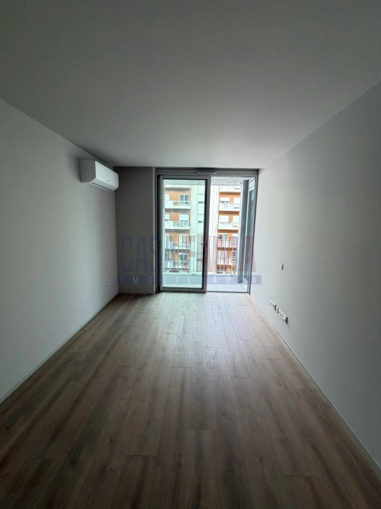Apartamento T1 para Venda em São Vitor (Braga) Foto 6
