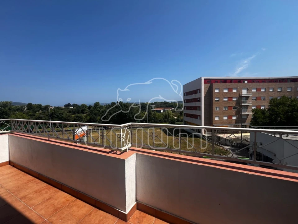 Apartamento T4 para Venda em Santa Maria Maior e Monserrate e Meadela Foto 2