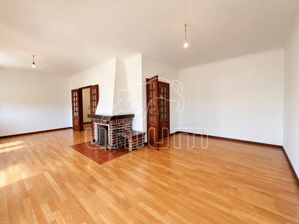 Apartamento T4 para Venda em Santa Maria Maior e Monserrate e Meadela Foto 2