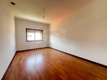 Apartamento T4 para Venda em Santa Maria Maior e Monserrate e Meadela