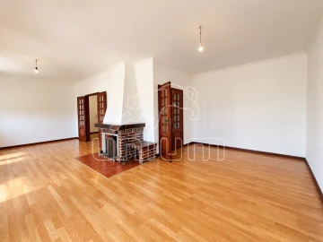 Apartamento T4 para Venda em Santa Maria Maior e Monserrate e Meadela