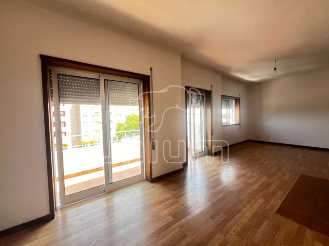 Apartamento T4 para Venda em Santa Maria Maior e Monserrate e Meadela Foto 6