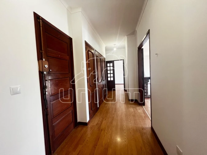 Apartamento T4 para Venda em Santa Maria Maior e Monserrate e Meadela Foto 10