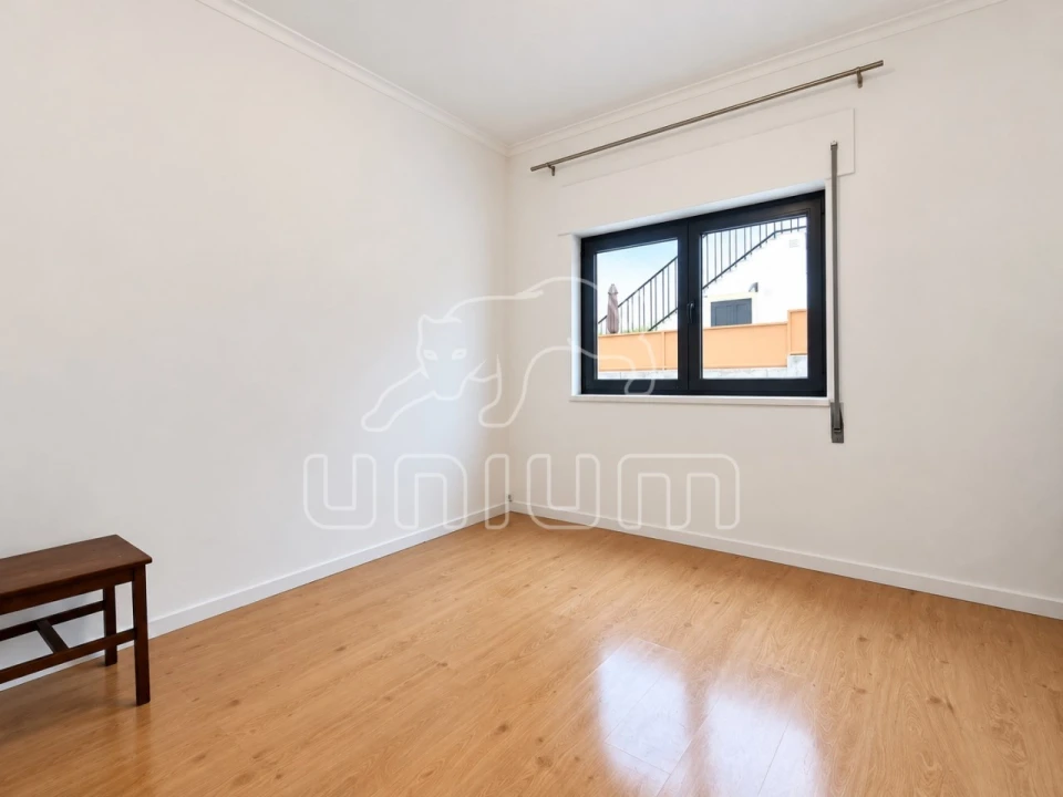 Apartamento T2 para Venda em Darque Foto 7