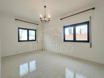 Apartamento T2 para Venda em Darque