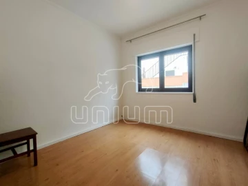 Apartamento T2 para Venda em Darque