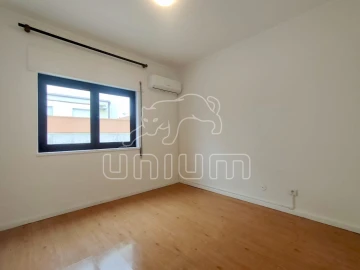 Apartamento T2 para Venda em Darque