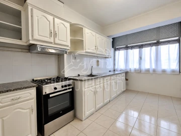 Apartamento T2 para Venda em Darque