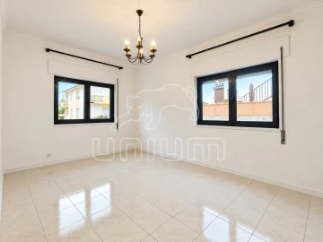 Apartamento T2 para Venda em Darque