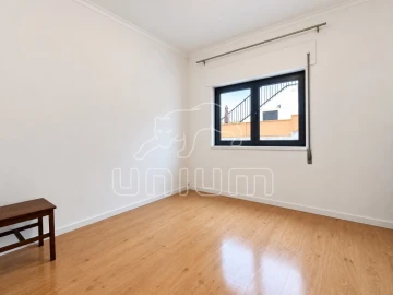 Apartamento T2 para Venda em Darque