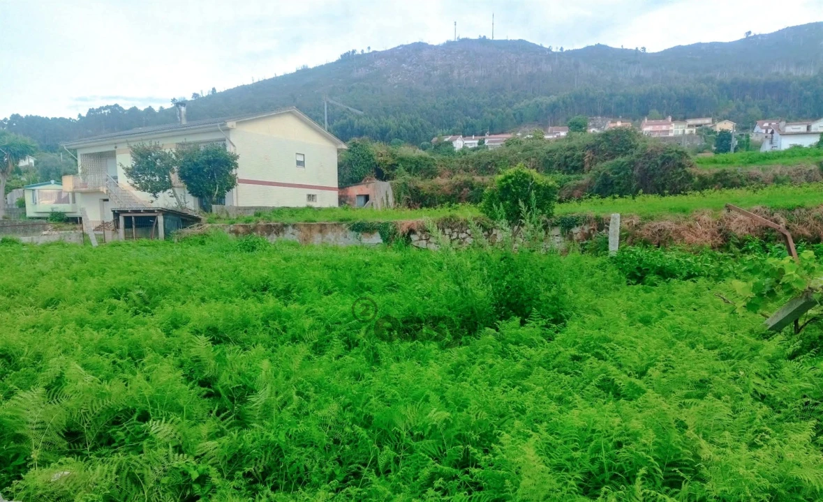 Terreno para Venda em Lanhelas Foto 3