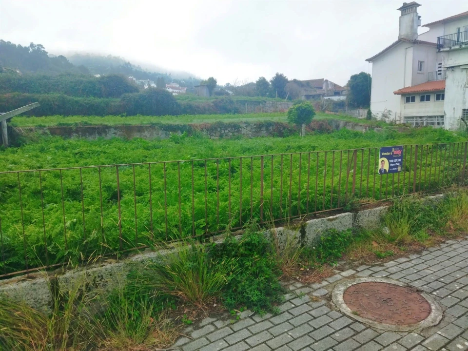 Terreno para Venda em Lanhelas Foto 2