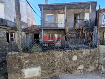 Moradia T0 para Venda em Águas Boas e Forles
