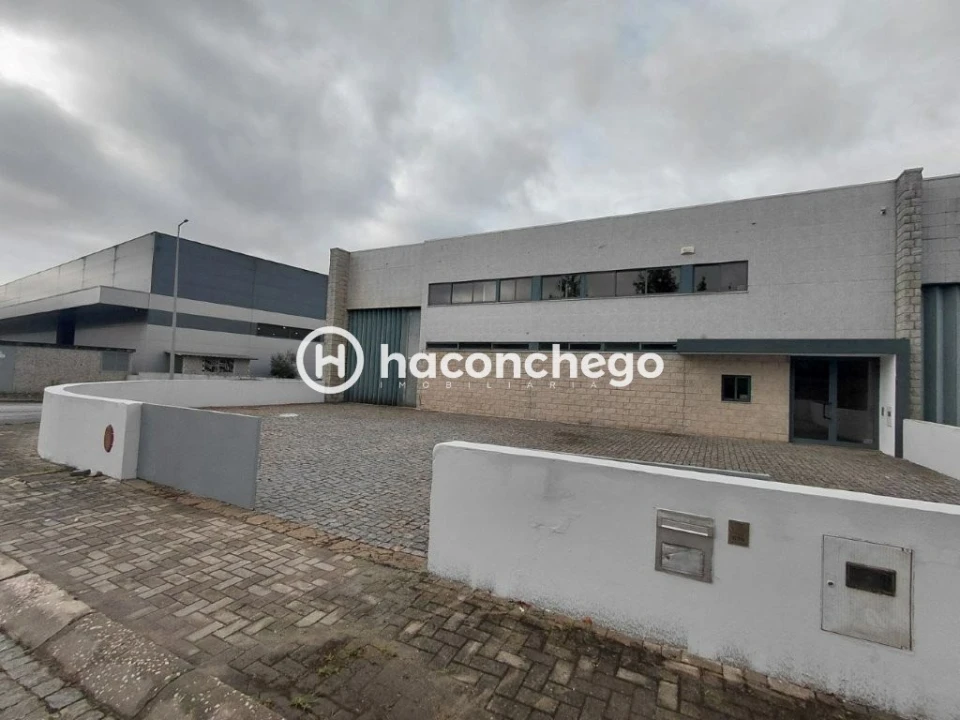 Armazém para Arrendamento em Pousa Foto 10
