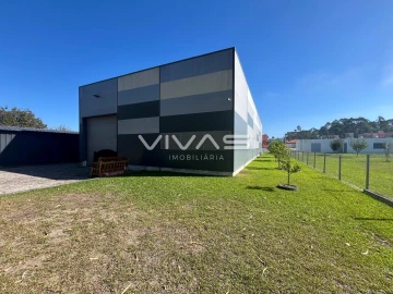 Armazém para Arrendamento em São Romão de Neiva