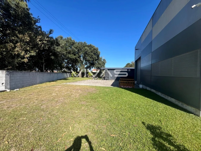 Armazém para Arrendamento em São Romão de Neiva Foto 15
