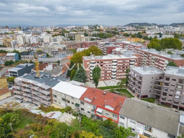Apartamento T3 para Venda em Braga (São José de São Lázaro e São João do Souto)