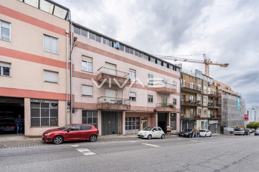 Apartamento T3 para Venda em Braga (São José de São Lázaro e São João do Souto) Foto 2
